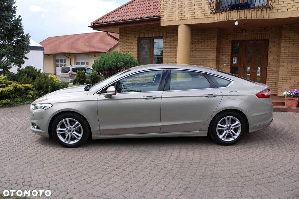 Ford Mondeo 1.5 EcoBoost STart-Stopp Autom Titanium - 4