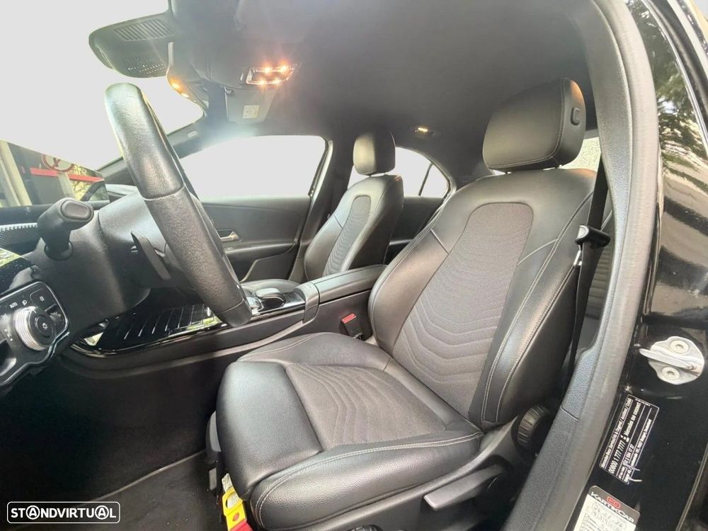 Mercedes-Benz A 180 d Style Aut. — fotografia 9