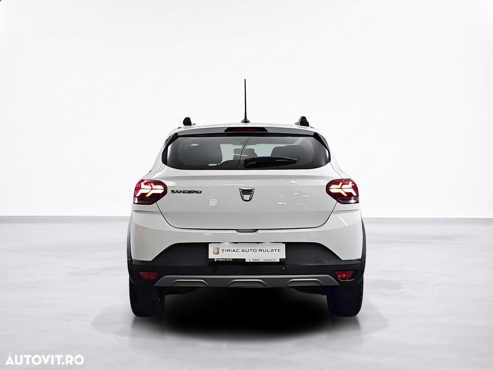Dacia Sandero - 5