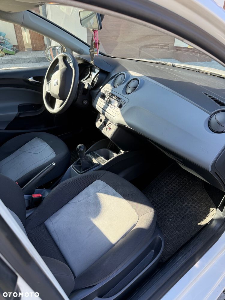 Seat Ibiza 1.4 Reference - 7