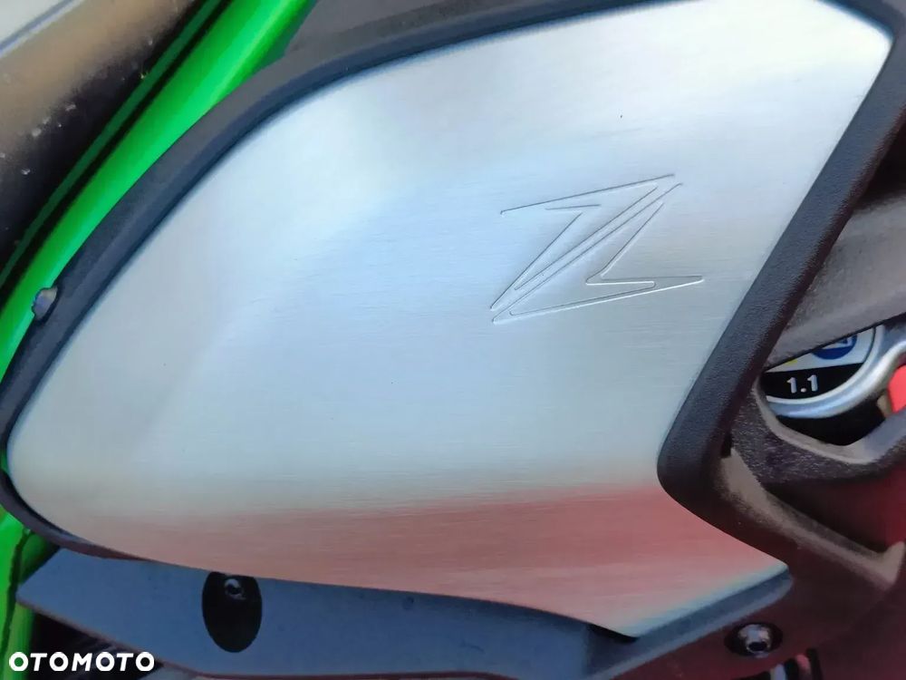 Kawasaki Z 900 - 27
