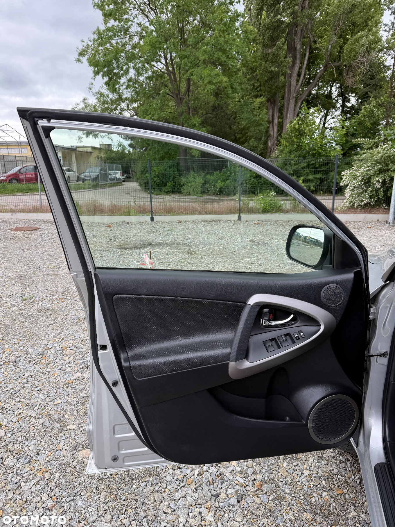 Toyota RAV4 2.0 4x4 Automatik Executive - 10