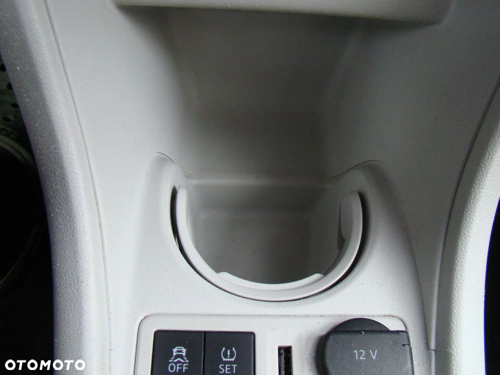 Volkswagen up! United - 16