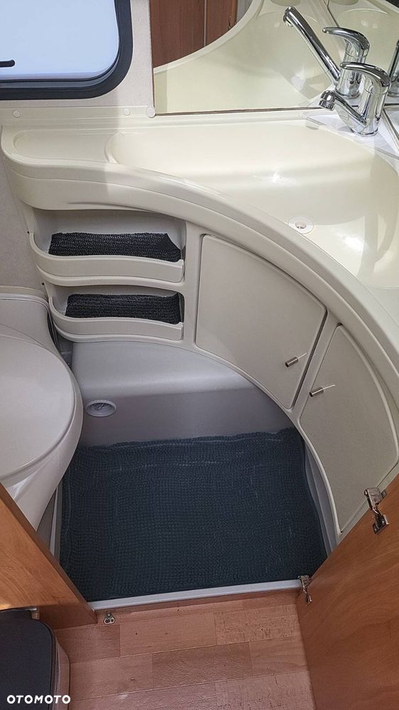 Adria Adora 472 LU - DMC 1300kg - 20
