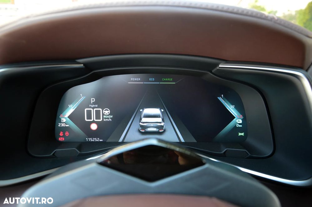 DS Automobiles DS 9 1.6 PHeV EAT8 Rivoli + - 7