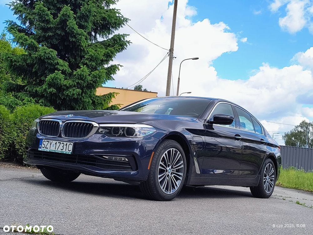 BMW Seria 5 530e iPerformance xDrive Luxury Line - 2