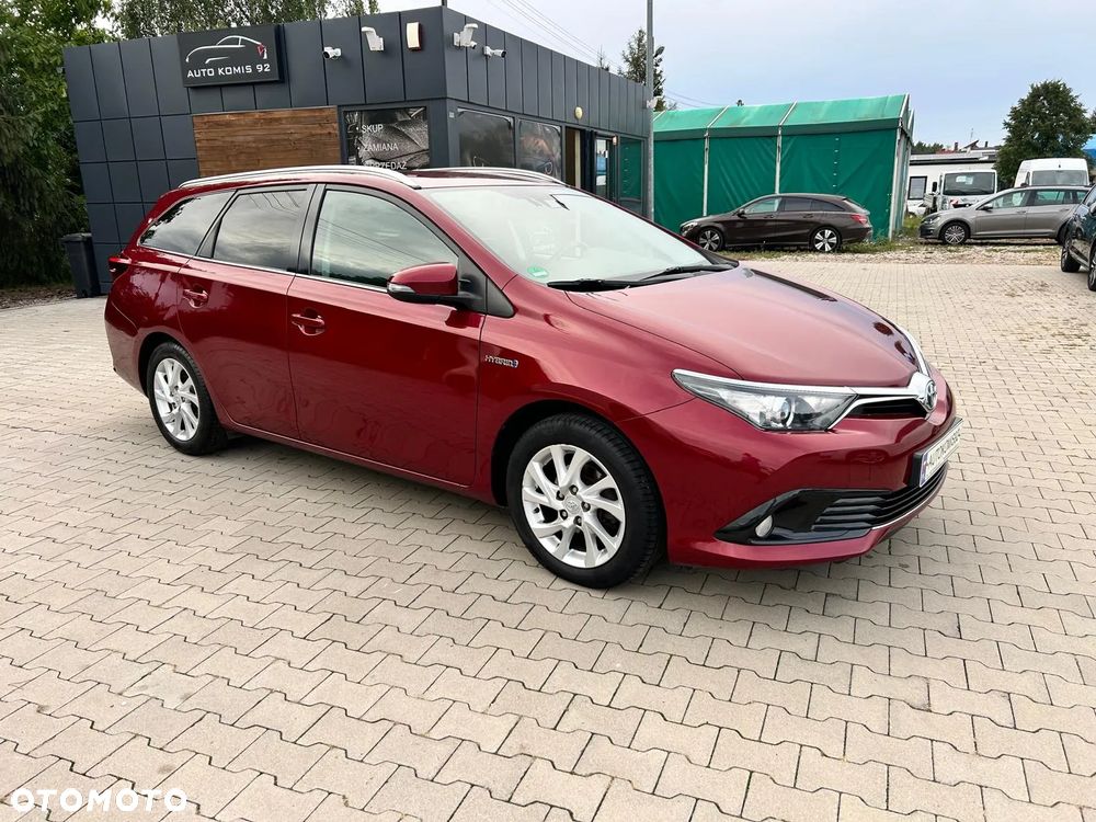 Toyota Auris 1.8 HSD Luna - 3