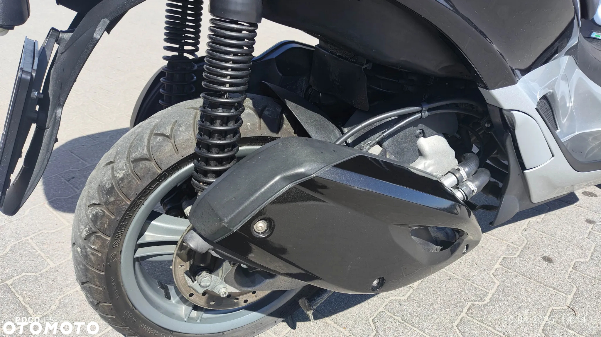 Piaggio MP-3 - 3