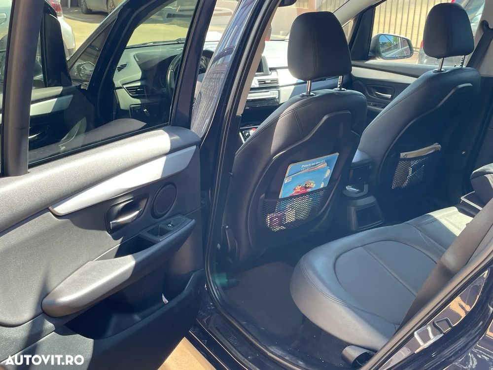 BMW Seria 2 216d Advantage - 11
