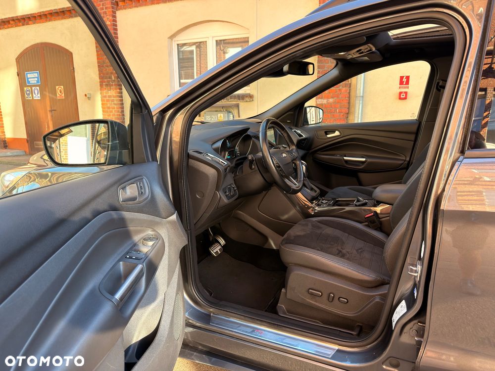 Ford Kuga 2.0 TDCi 4x4 ST-Line - 17