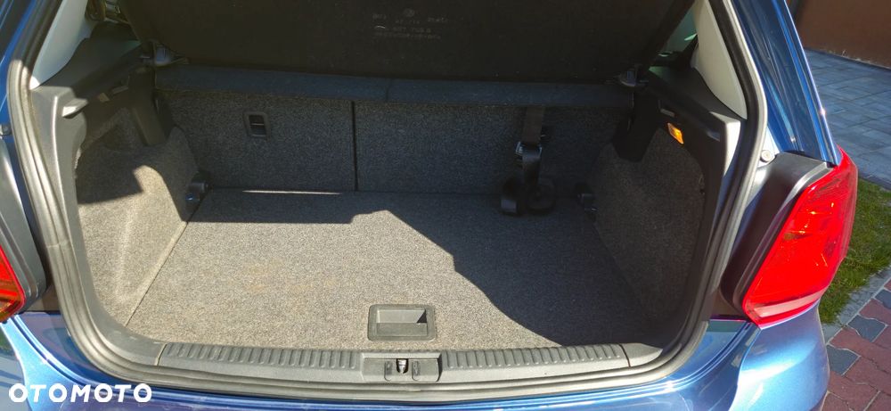 Volkswagen Polo - 9