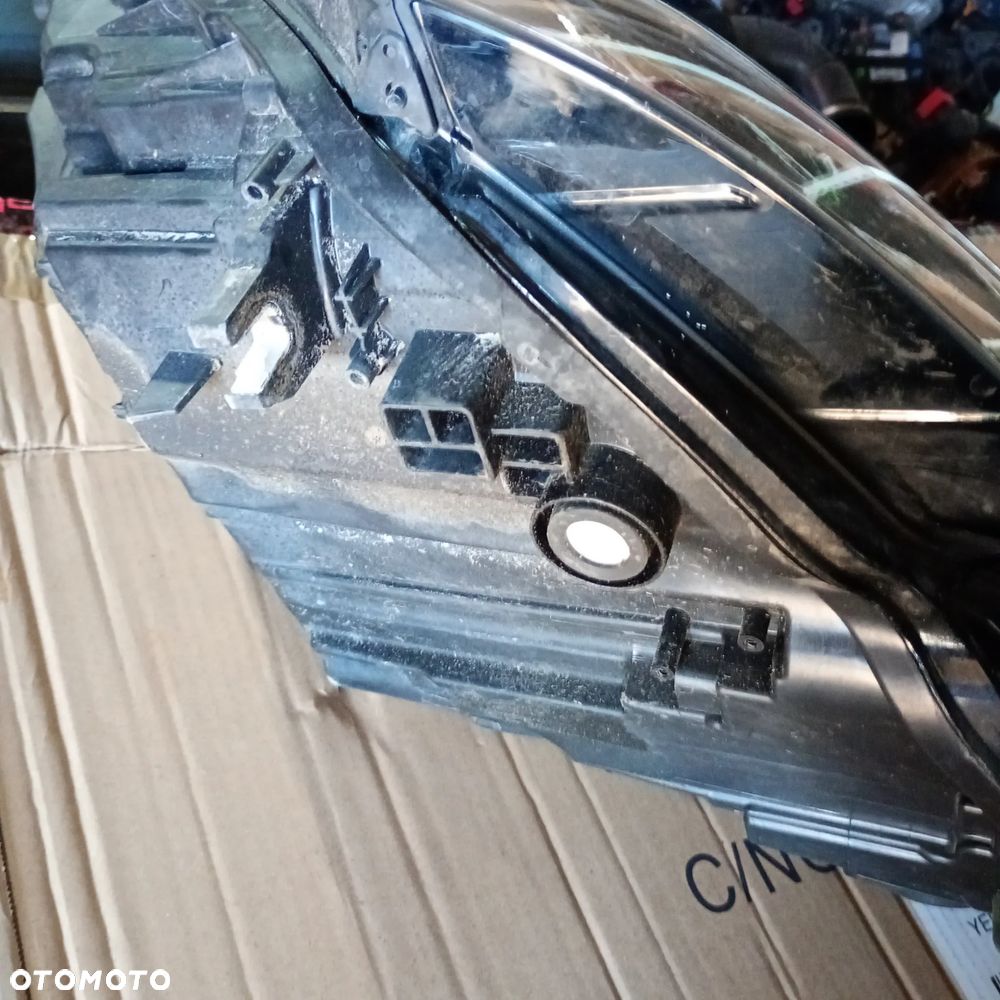Lampa przednia prawa A6 C8 full LED 4K0941040 - 5