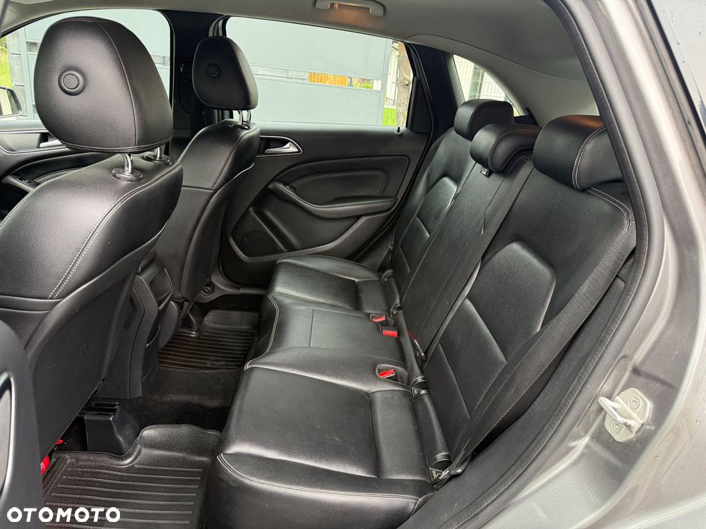 Mercedes-Benz Klasa B 180 d 7G-DCT Edition - 6