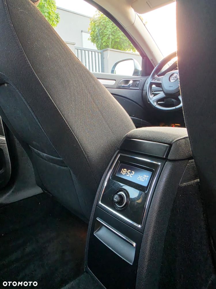 Skoda Superb 1.6 TDI Ambition - 20