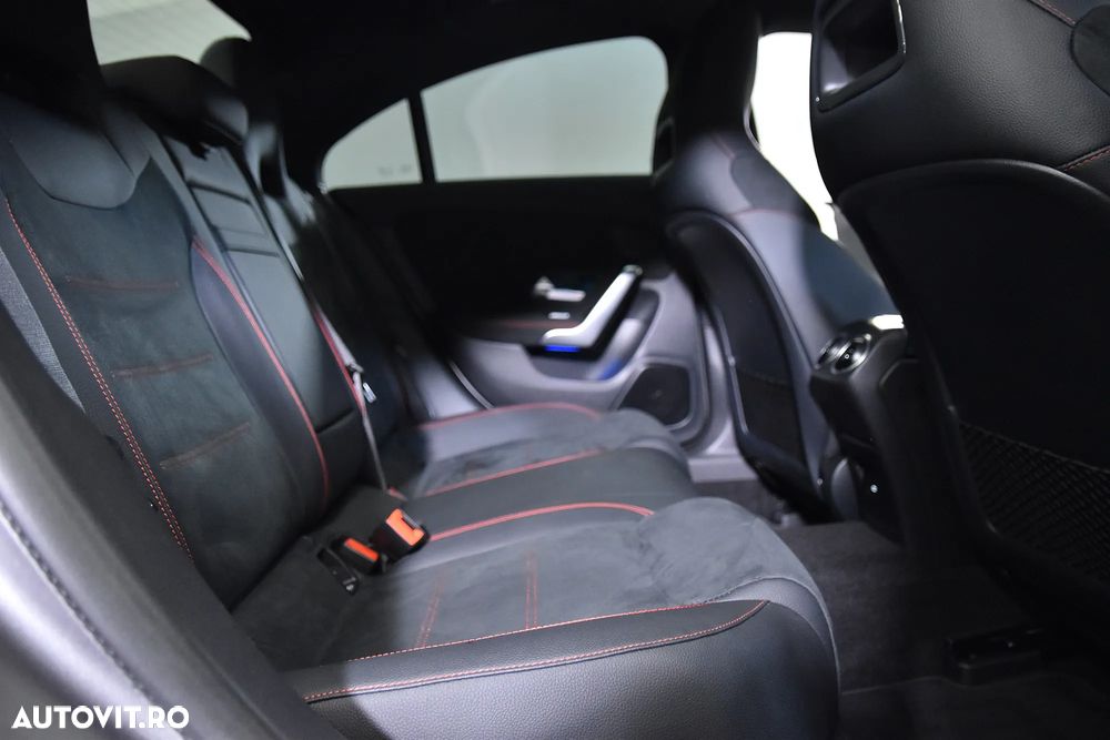 Mercedes-Benz CLA 250 - 13