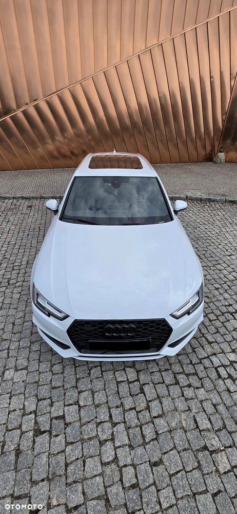 Audi A4 Avant 40 TDI quattro S tronic S line - 12