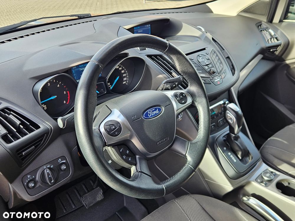 Ford Kuga 2.0 TDCi AWD Trend - 7