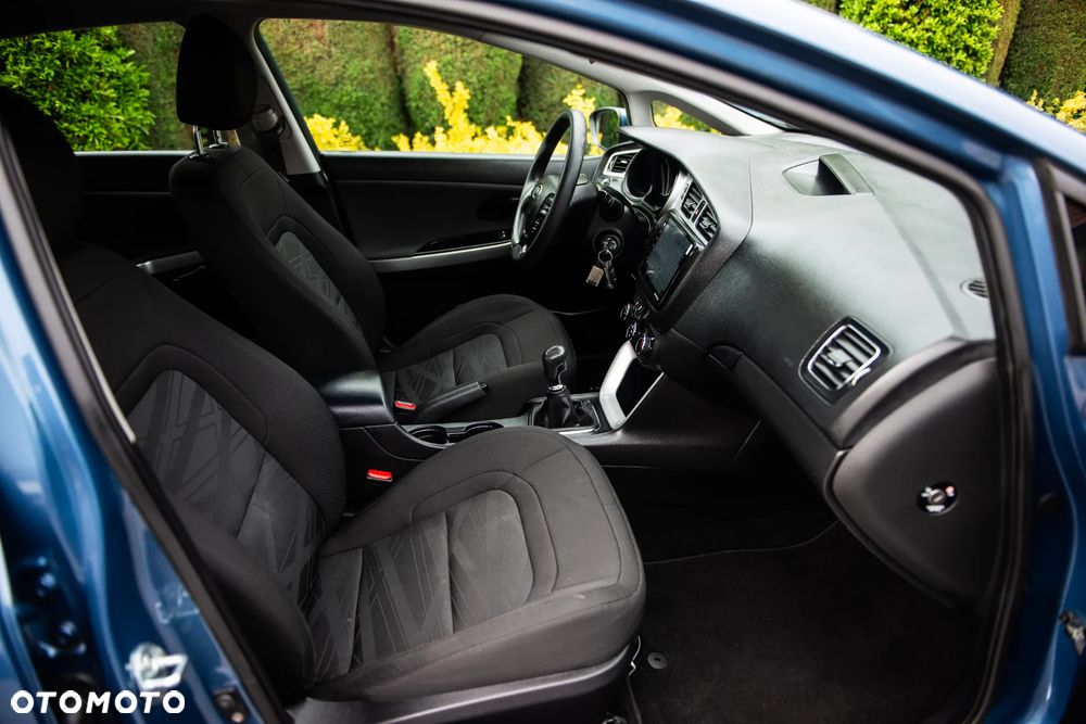 Kia Ceed 1.4 CVVT Vision - 38