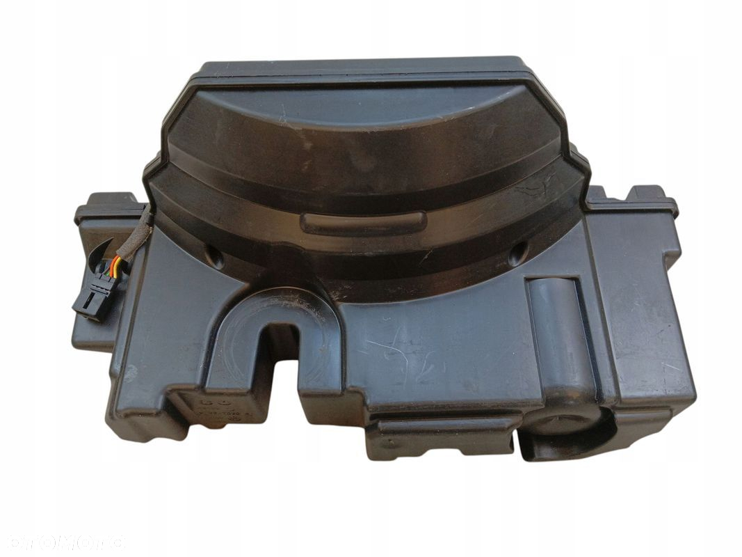 GŁOŚNIK SUBWOOFER AUDI A4 B9 A5 8W9035382C - 3