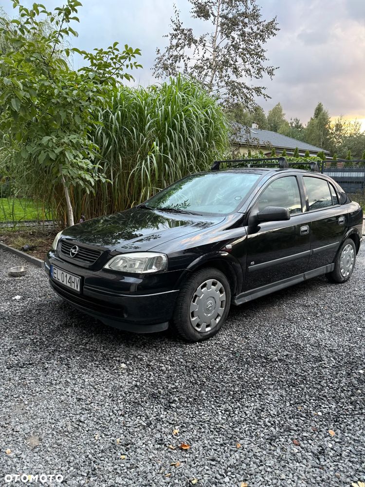 Opel Astra 1.4 Start - 1
