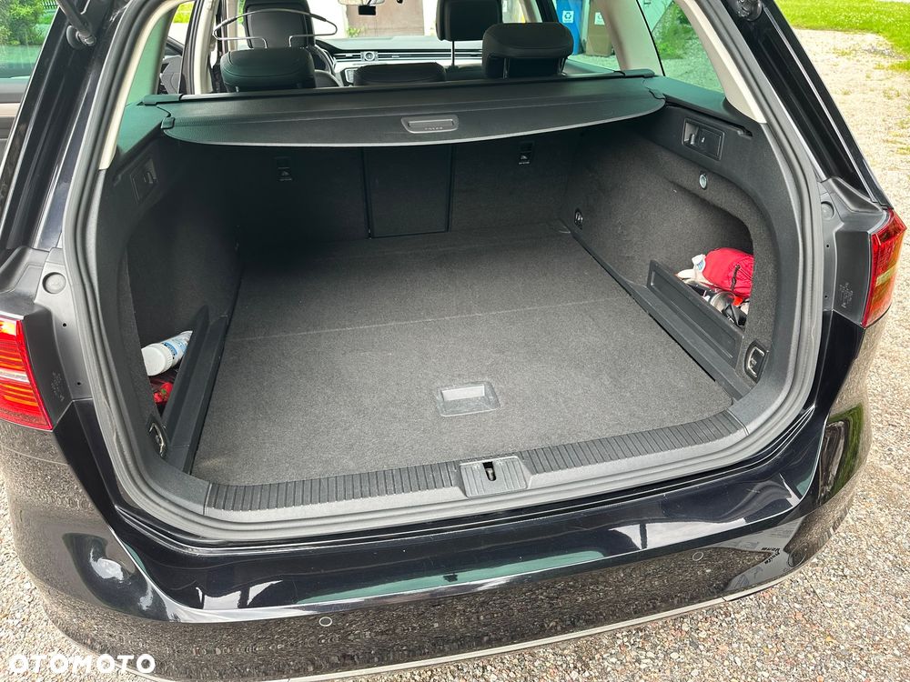 Volkswagen Passat 2.0 TDI BMT Highline DSG - 12