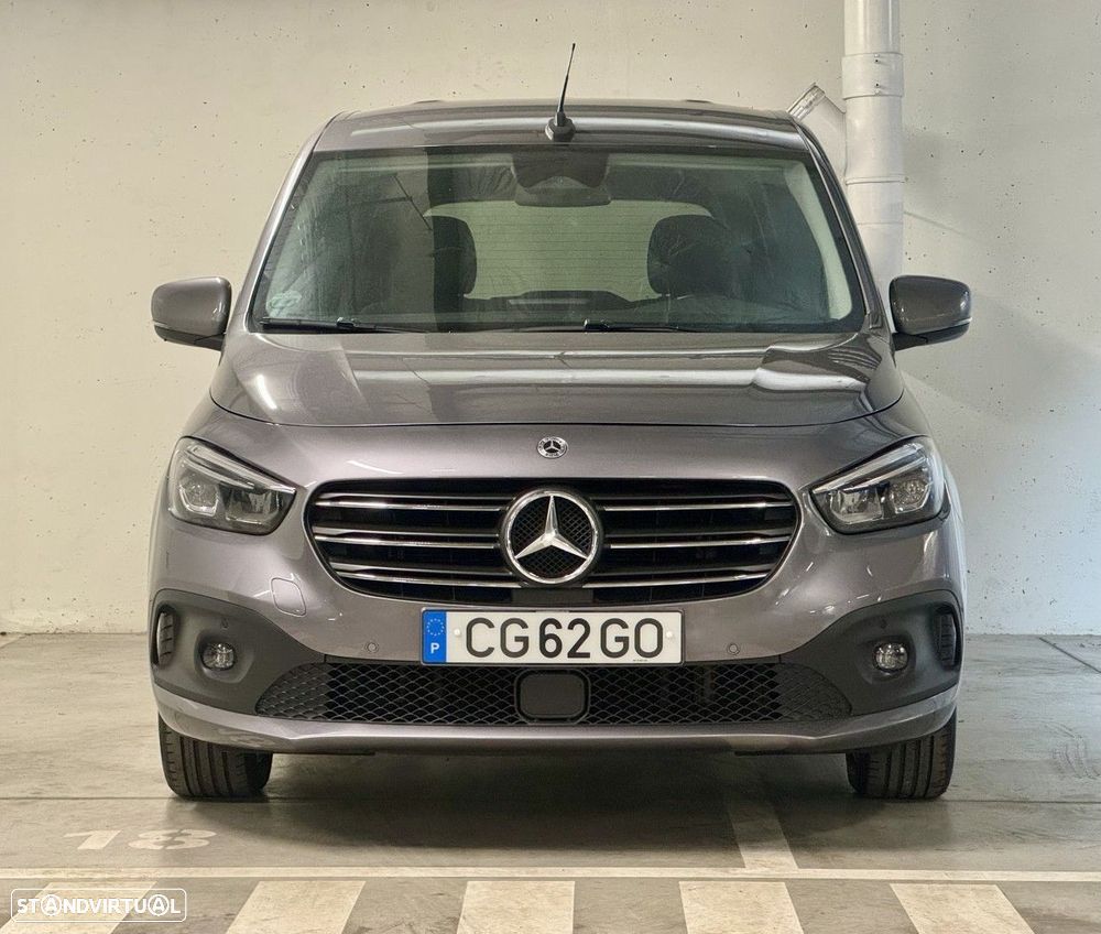 Mercedes-Benz T 180 d — fotografia 2