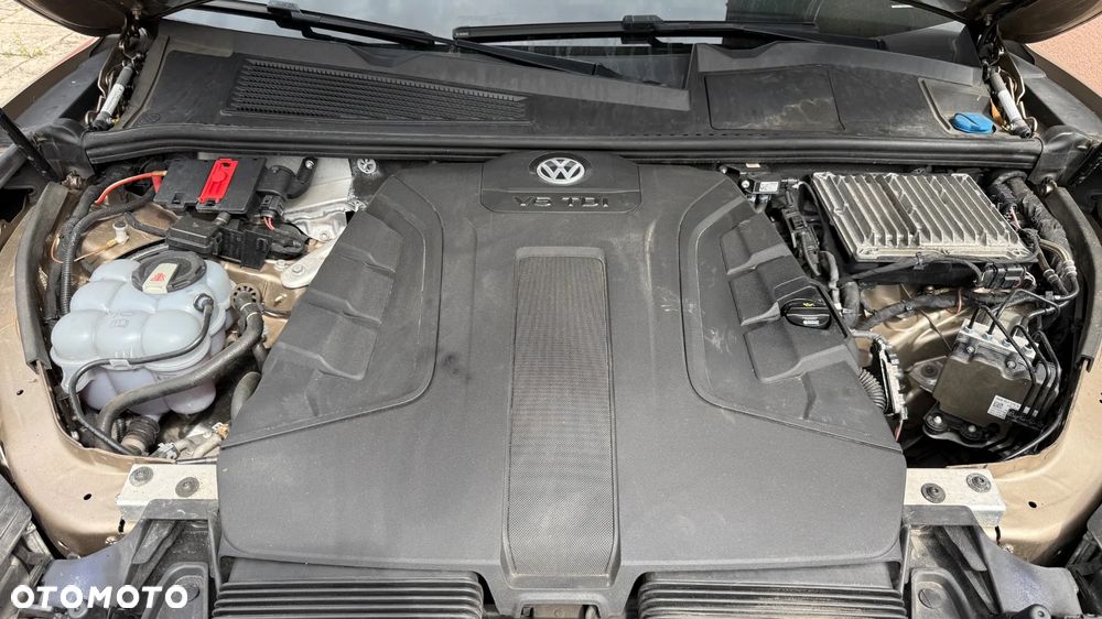 Volkswagen Touareg - 27