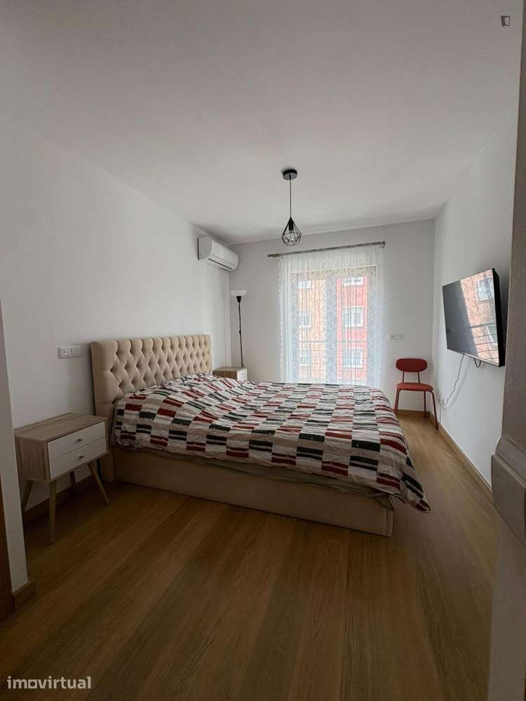 Apartamento com 2 quartos - localizado em Entrecampos Lisbon - Grande imagem: 2/14