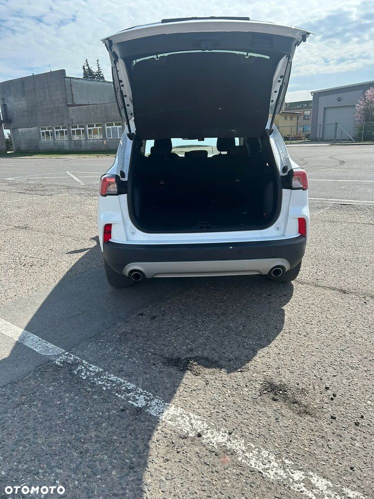 Ford Kuga 2.5P PHEV FWD Titanium - 12