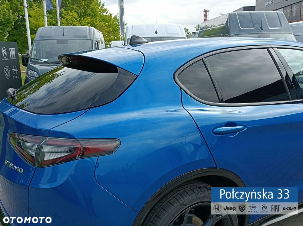Alfa Romeo Stelvio - 22
