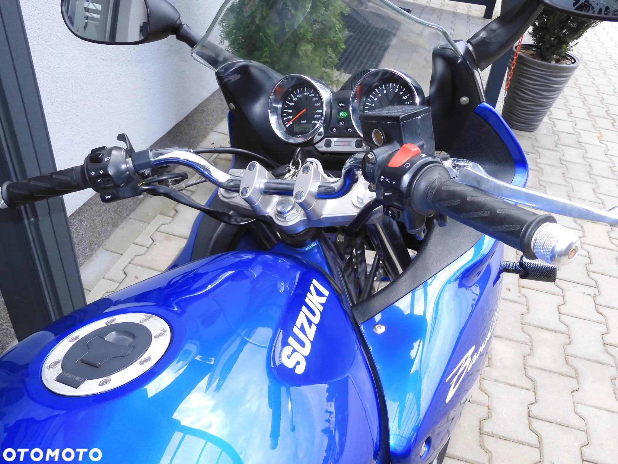 Suzuki Bandit - 11