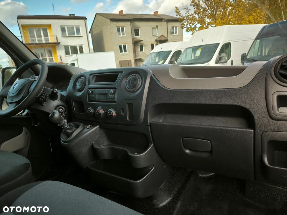 Renault Master - 11