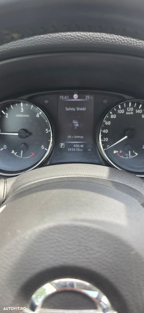 Nissan X-Trail - 5