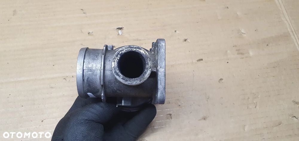 Zawór EGR BMW 3 5 E46 E39 2.0D 3.0D 7785452 - 5
