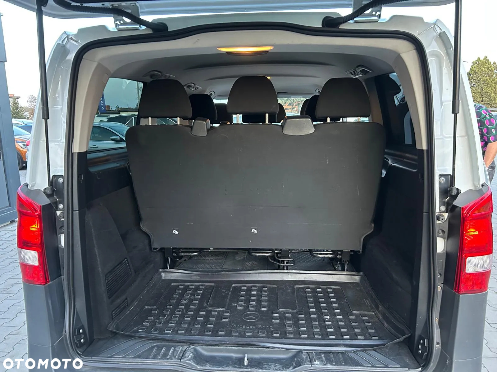 Mercedes-Benz Vito 111 CDI (BlueTEC) Tourer Kompakt SELECT - 18