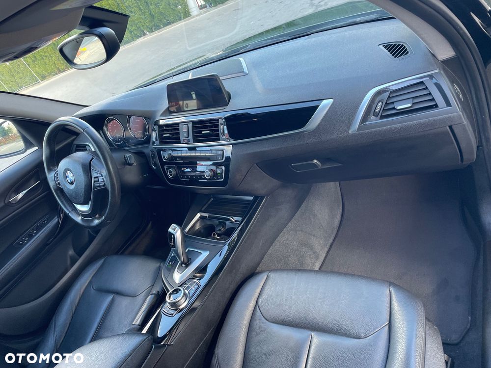 BMW Seria 1 118i - 27