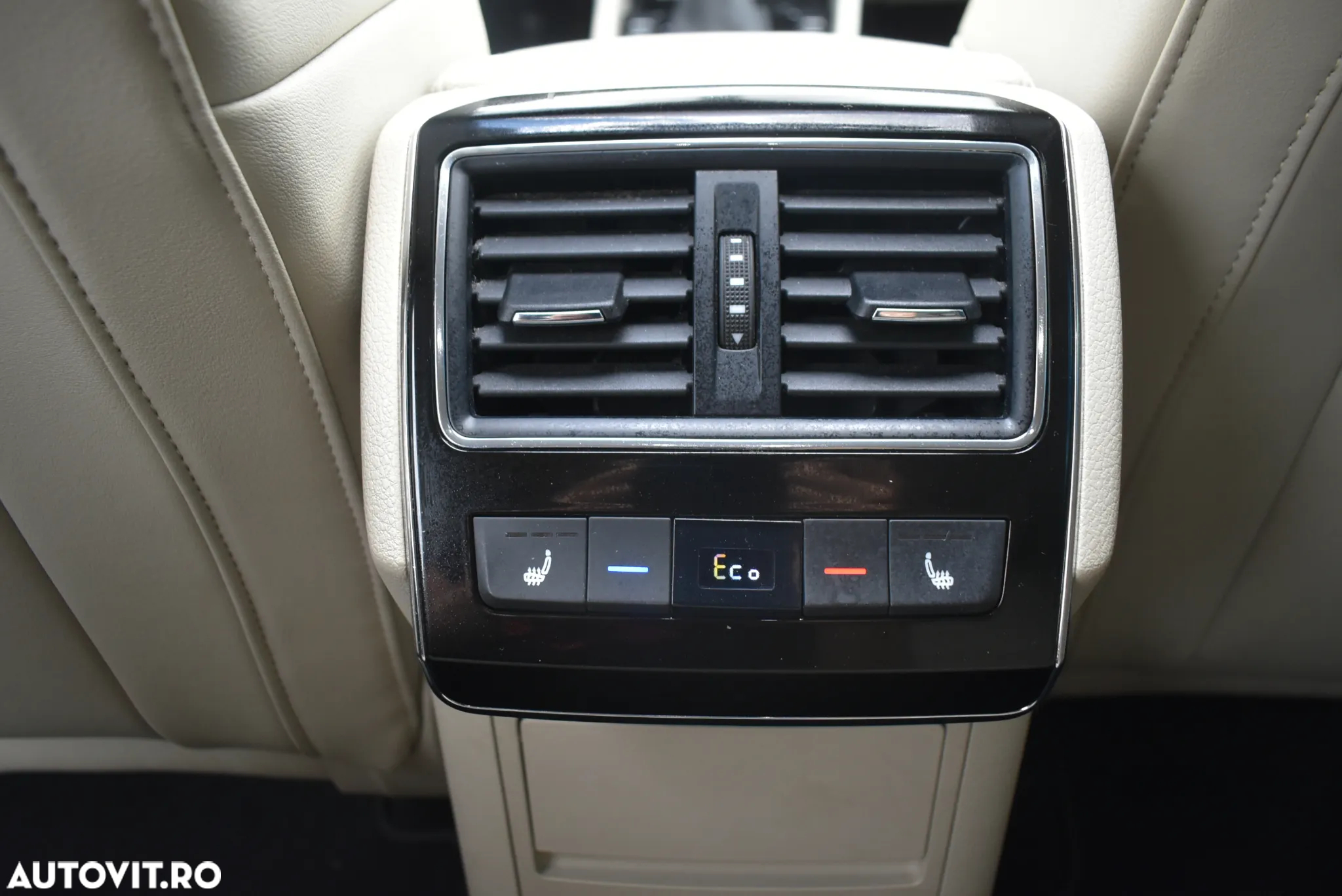 Skoda Superb 1.4 TSI iV DSG L&K - 15