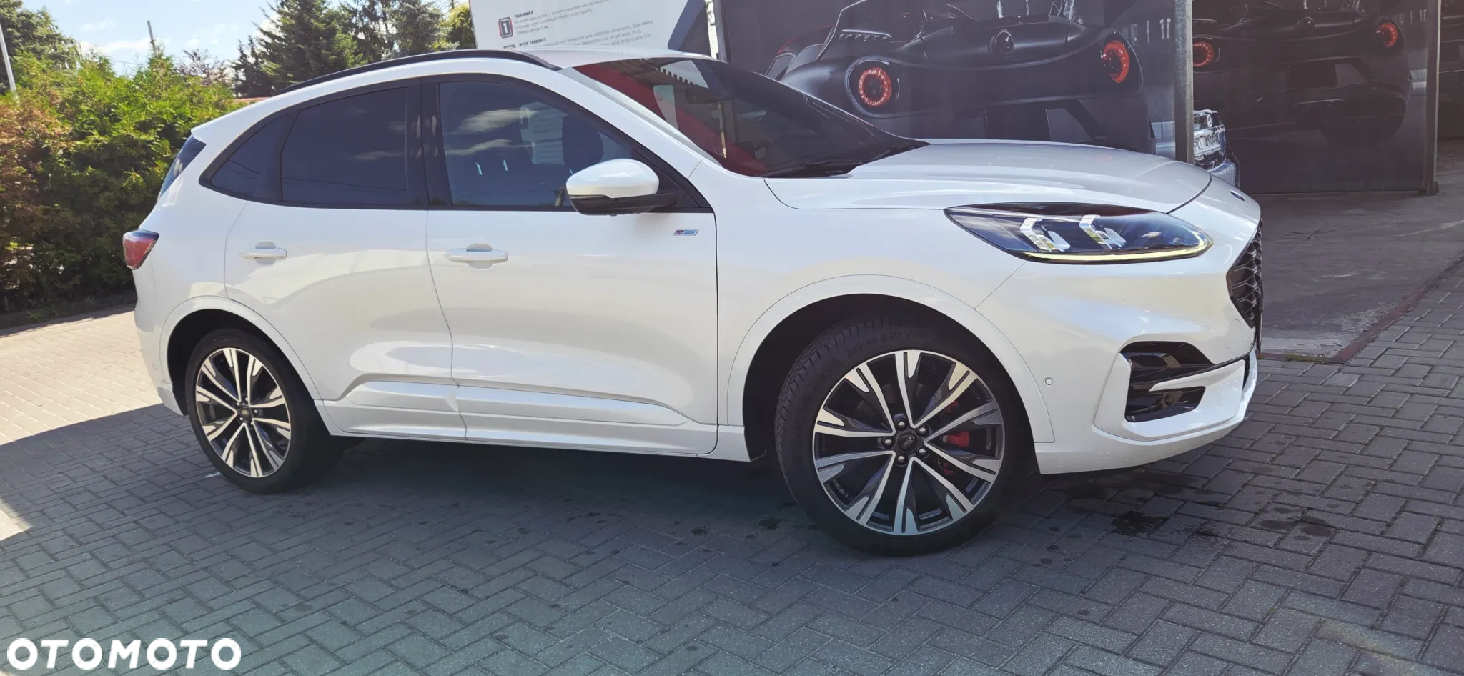 Ford Kuga - 3
