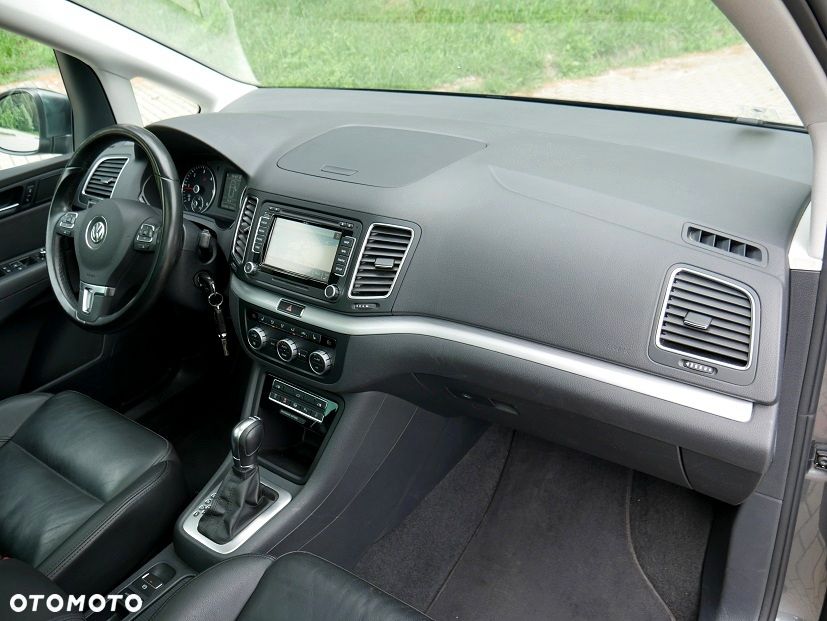 Volkswagen Sharan 2.0 TDI DSG Highline - 6