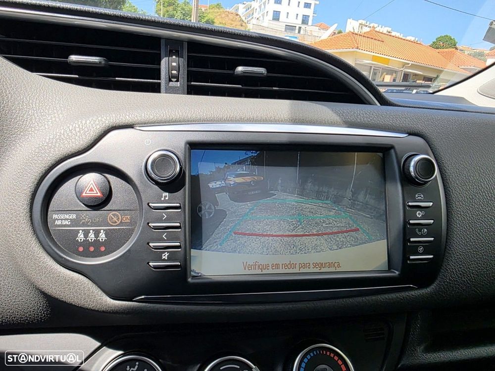 Toyota Yaris 1.0 VVT-i Comfort Plus - 11