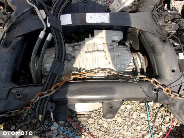 BMW X6 E71 4.0D MOST DYFERENCJAŁ TYŁ P759526101