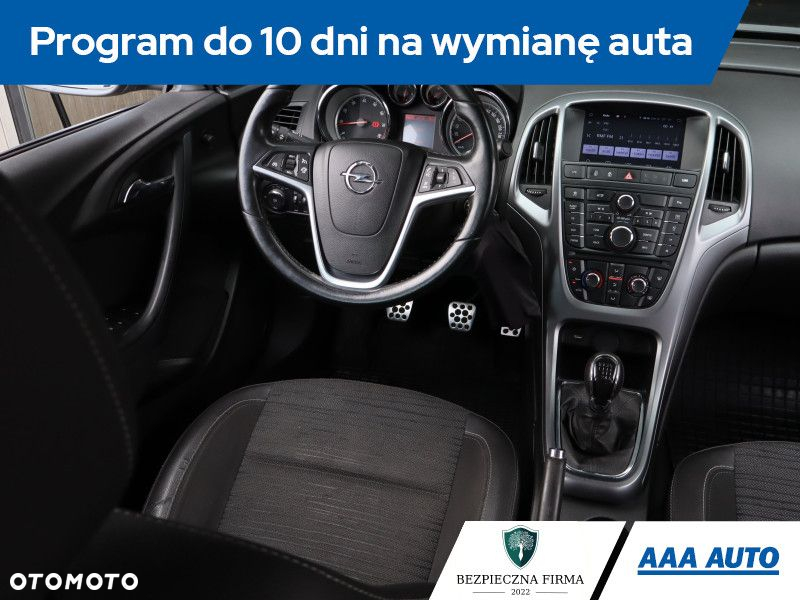 Opel Astra - 8