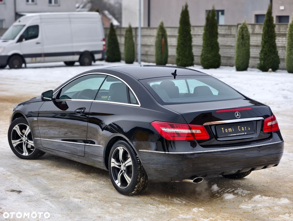 Mercedes-Benz Klasa E - 28