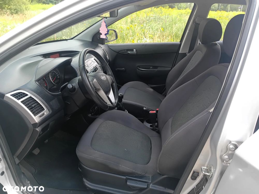 Hyundai i20 1.2 Classic - 8
