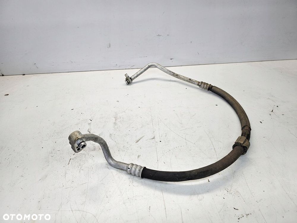 WĄŻ PRZEWÓD KLIMATYZACJI AUDI Q3 8U 8U0820721G - 2