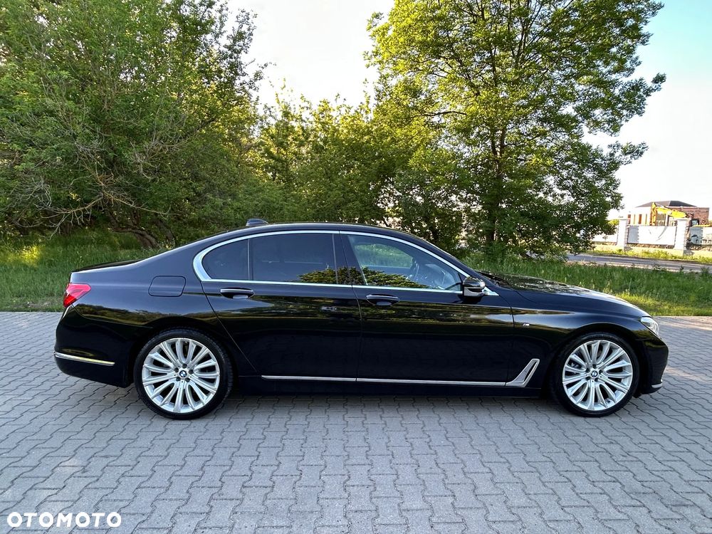BMW Seria 7 740d xDrive - 6