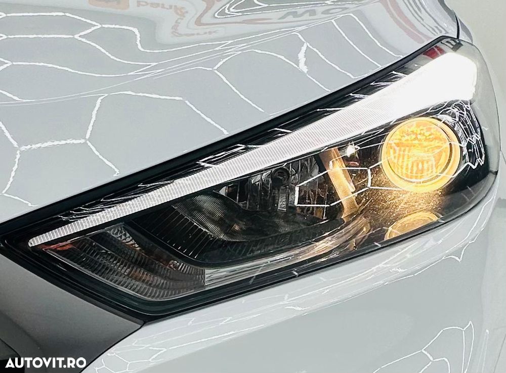 Hyundai Tucson blue 1.7 CRDi 2WD Passion Plus - 11