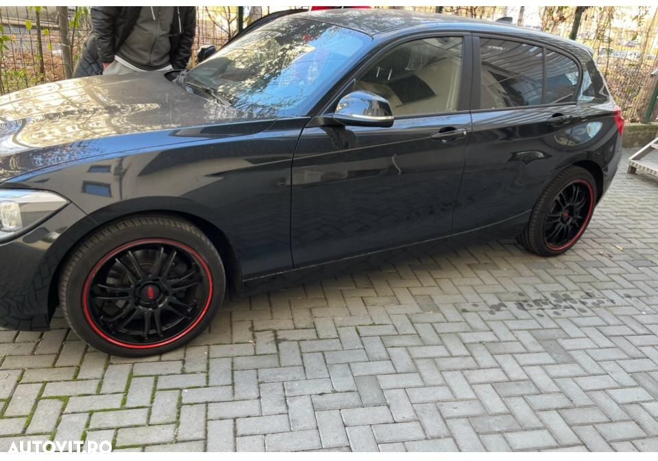 BMW Seria 1 118d Sport Line - 2