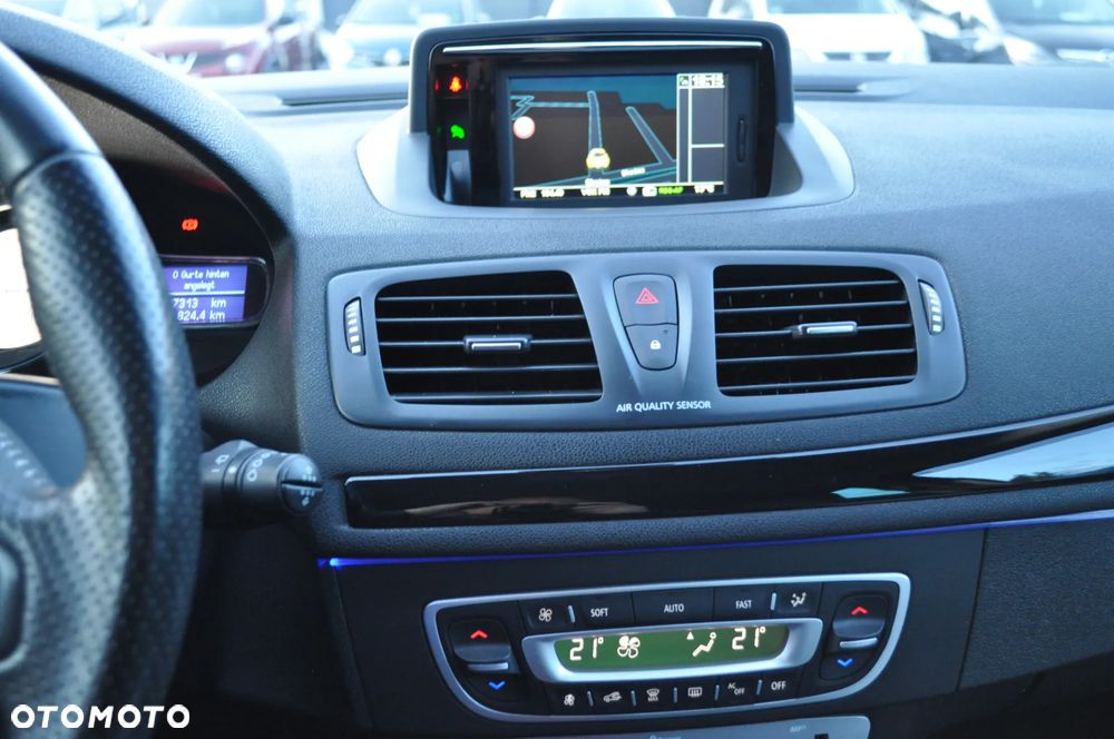 Renault Megane ENERGY TCe 115 Start & Stop Bose Edition - 22