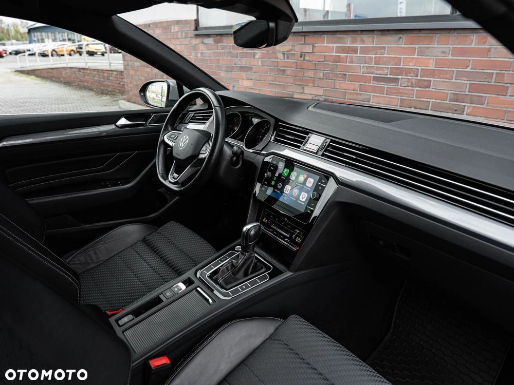 Volkswagen Passat Variant - 25